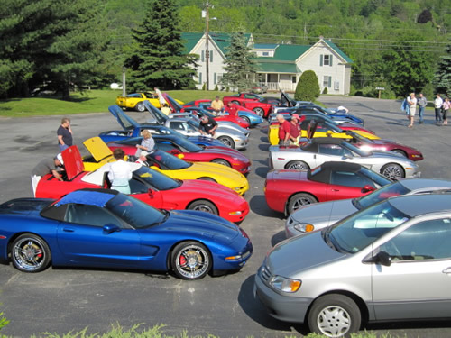 Corvette Weekend at the Commodores Inn